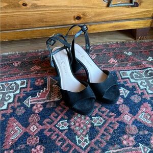 Chinese Laundry Black Heeled Sandals